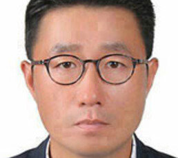 정의용 용퇴론이 나오는 세 가지 이유[오늘과 내일/이승헌]