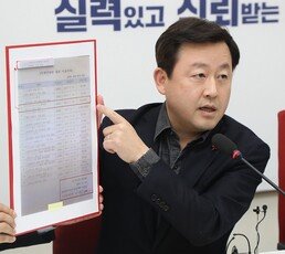 ‘검사 출신’ 김용남 “심재철, 얻어맞지 않은 게 다행”