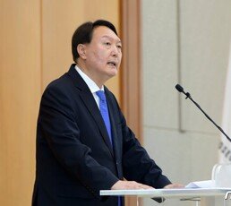 윤석열 “옵티머스 수사팀 대폭 증원하라”…철저 수사 지시