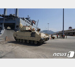 美 ‘불독여단’ 한국에 재배치…전차 등 장비 도착
