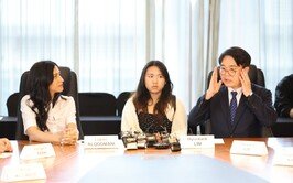 세계의사회 만난 임현택…“한국정부, 의사를 죄인 취급”
