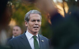 美재무 “올해 성장률 3%…내년 경기 회복·번영 향해 갈 것”