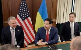 “트럼프, 어려운 외교문제 사위 재러드 쿠슈너에 점점 더 의존” --AP