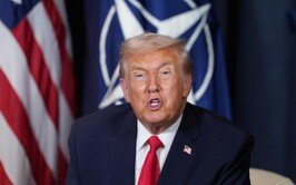 트럼프 “하마스, 이젠 무장 해제해야”…가자 통치 전환 시험대