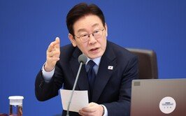 李 “다주택 팔라 강요한 적 없어…유도-경고했을 뿐”