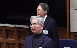사형 구형땐 헛웃음 짓던 尹, 무기징역 선고 땐 무표정