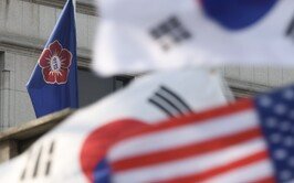 美국무부, 尹판결에 “韓과 법치 공유…사법부 독립성 존중”