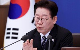 李, 주한미군 무기 반출에 “대북억지전략엔 문제없어”