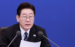 李 “기초연금 빈곤노인에 후하게…증액분만 하후상박도 방법”