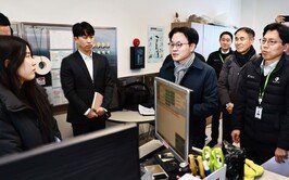 ‘바가지 주유소’ 장관한테 딱 걸려…김정관 “송파 불시 점검중 적발”