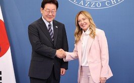 李 “伊총리, 한국인 관광가이드 부족 해결책 찾기로”