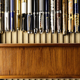 마음속 여백을 채우는 만년필의 온기