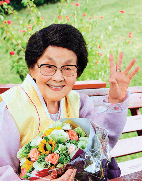 지키자 이 바다…영원한 해군의 어머니 , 한국 심리지도를 만든 여론조사 대부