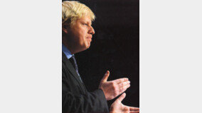 ‘세대 간 대결’로 영국 정치 꽃핀다