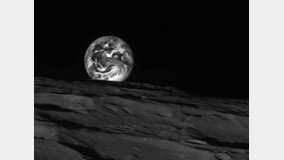다누리가 달 궤도에서 찍은 지구는 우주强國 항로표지 