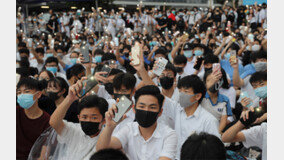 230여 중고교 동맹휴학… “중국화하는 홍콩의 미래 불안”