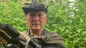 군복에 총든 미얀마 79세 老정치인 “국민 배신할 수 없어”