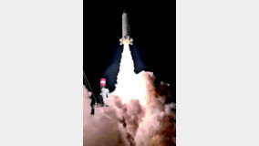 [단독]“軍, 고체연료 우주발사체 10월 최종시험 추진”