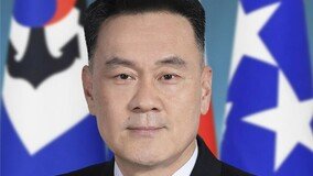 합참의장에 김명수 해작사령관 ‘파격 인사’…軍 대장 7명 전원 교체