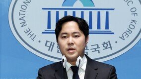 YS 손자 김인규 “마지막까지 할머니 배웅” 경선 선거운동 중단
