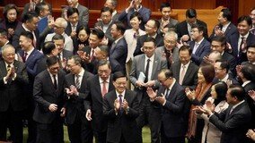 홍콩 의회 “반역땐 최고 종신형” 보안법 만장일치 통과
