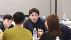 전공의대표 “韓 의사는 파업권도 없어” 국제 여론전