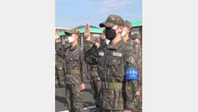 NCT 태용, 해군 입대 근황…각 잡힌 소대장 훈련병
