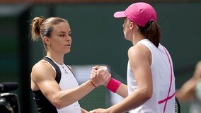 시비옹테크, BNP 파리바오픈 정상 …WTA1000 통산 8번째 우승