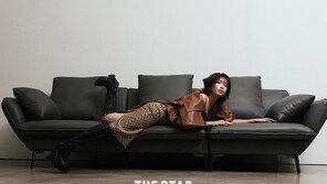 Yoon Ga-i, Femme Fatale Reversal Charm [Photoshoot]