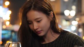 Shin Se-kyung returns to the screen after 10 years… Still has crazy visuals