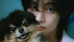 ‘I cried while watching the music video…’ V‘s pet dog Yeontan archived legendary carol