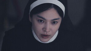 Song Hye-kyo, such a strong and generous nun… (Black Nuns)