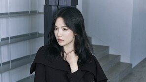 Song Hye-kyo, chic and elegant… urban charm [Photoshoot]