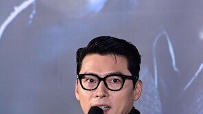 ‘Harbin’ Hyun Bin “At first, I thought I couldn‘t handle the role of Ahn Jung-geun... ‘Hero’ Different from Jeong Seong-hwa”