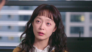 ‘Misunderstanding of an Affair Woman’ Jeon So-min, Aftermath of a Fight by Grabbing Hair… Choi Daniel‘s Strange War of Nerves (Oh Ji-song)