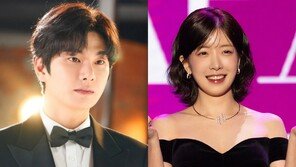 Lee Yi-kyung mentions ex-girlfriend Jung In-sun at awards ceremony “I didn‘t think we’d ever meet”