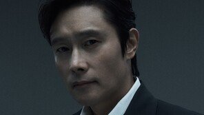 ‘Squid Game 2’ Lee Byung-hun “Acting compliments are always nice and precious” [DA:Interview①]