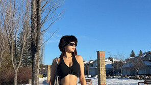 Otto Mom, Bra Top Workout Clothes Even in the Biting Cold Wave [DA★]