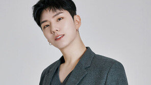 ‘K-Pop God’ is back… Monsta X Kihyun to be discharged from military service today (21st) [DA:Today]