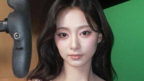 Twice Tzuyu, at first glance, surprising… High-class beauty ‘Optical illusion nude tone’ [DA★]