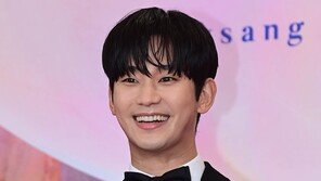 Kim Soo-hyun‘s official position, 2nd teaser in the middle of the night... Noisy with no substance (comprehensive) [Hong Se-young’s What Happened]