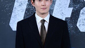 Ryu Kyung-soo, nervous photo time
