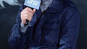 Director Hwang Byung-guk, unique subject matter ‘Opposition Party’