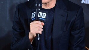 From 10 million ‘The Graveyard’ to ‘The Opposition Party’… Will Yoo Hae-jin succeed in two consecutive box office hits?
