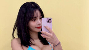 Maeng Seung-ji confidently wearing a swimsuit… Glamorous charm [DA★]