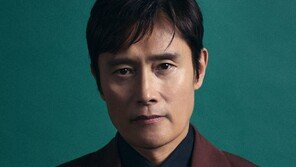 ‘Match’ Lee Byung-hun “Practicing Baduk with wife Lee Min-jung and father-in-law… Yoo Ah-in‘s expressiveness is great”[Interview]