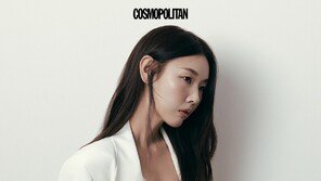 Han Hye-jin, Bold Bra → Leggings Perfectly Digested… Top Model’s Force [Photoshoot]