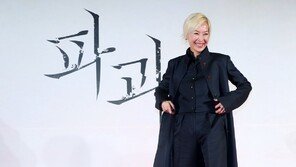 Welcome, is this your first time with a ‘60s female killer’?… ‘Breakthrough’ The birth of an unprecedented female character that only Hye-young Lee can do