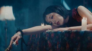‘Summer Goddess’ Kwon Eun-bi is intense…Fatal beauty runs wild