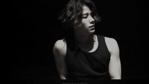 Ghost Nine Son Jun-hyung, muscular body in cover video ‘eye-catching’